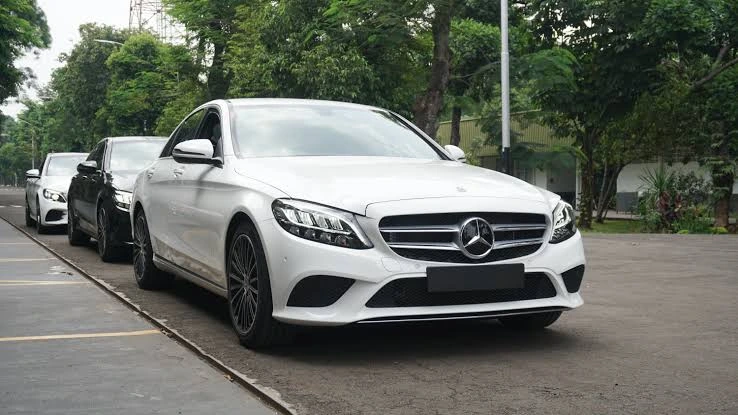Mobil BMW Mercy Bekas Terbaru