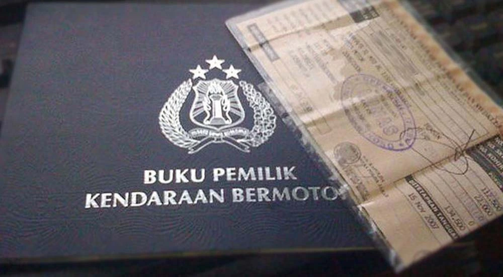 Dokumen Mobil Listrik Second