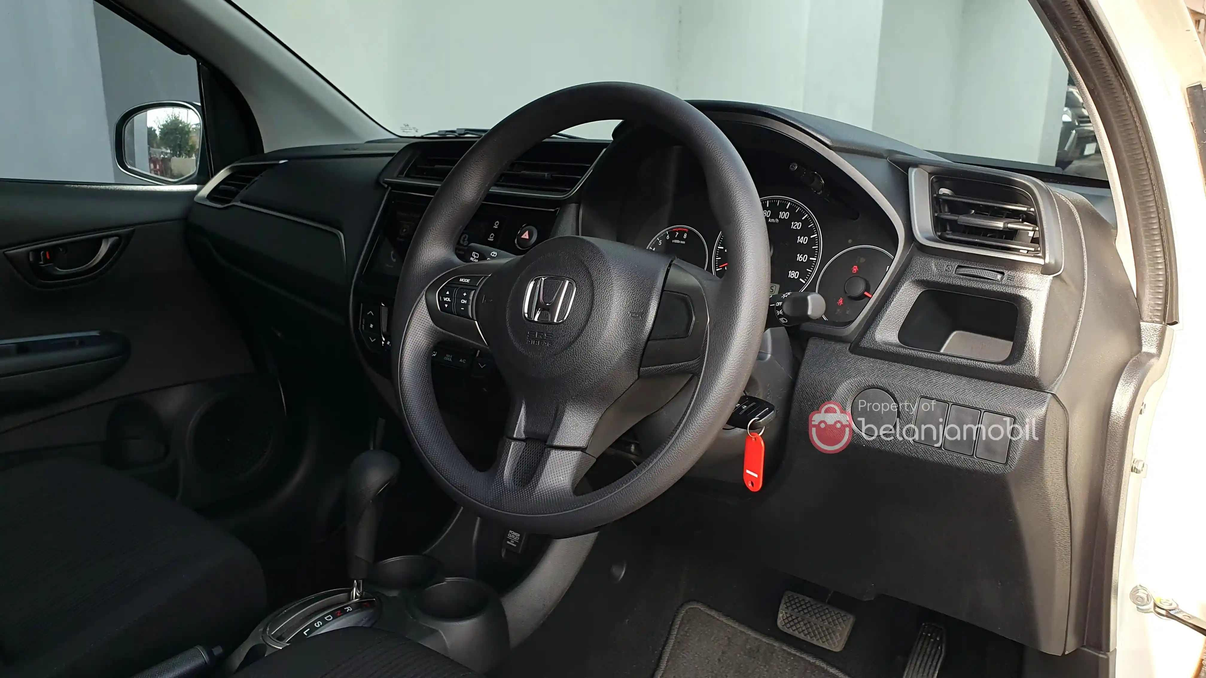 Rekomendasi Mobil Gaji UMP