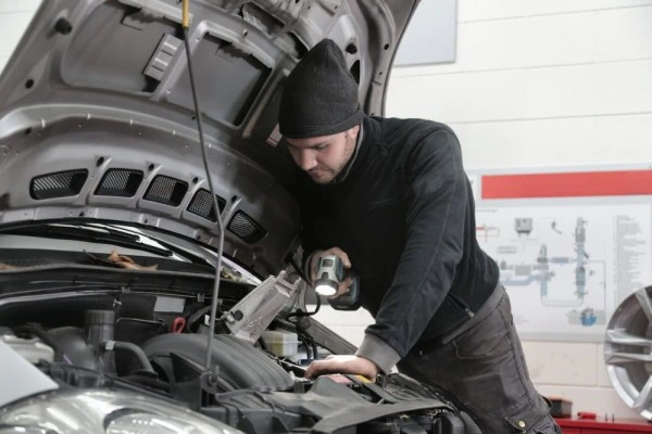 Hal Penting Sebelum Beli Mobil Bekas