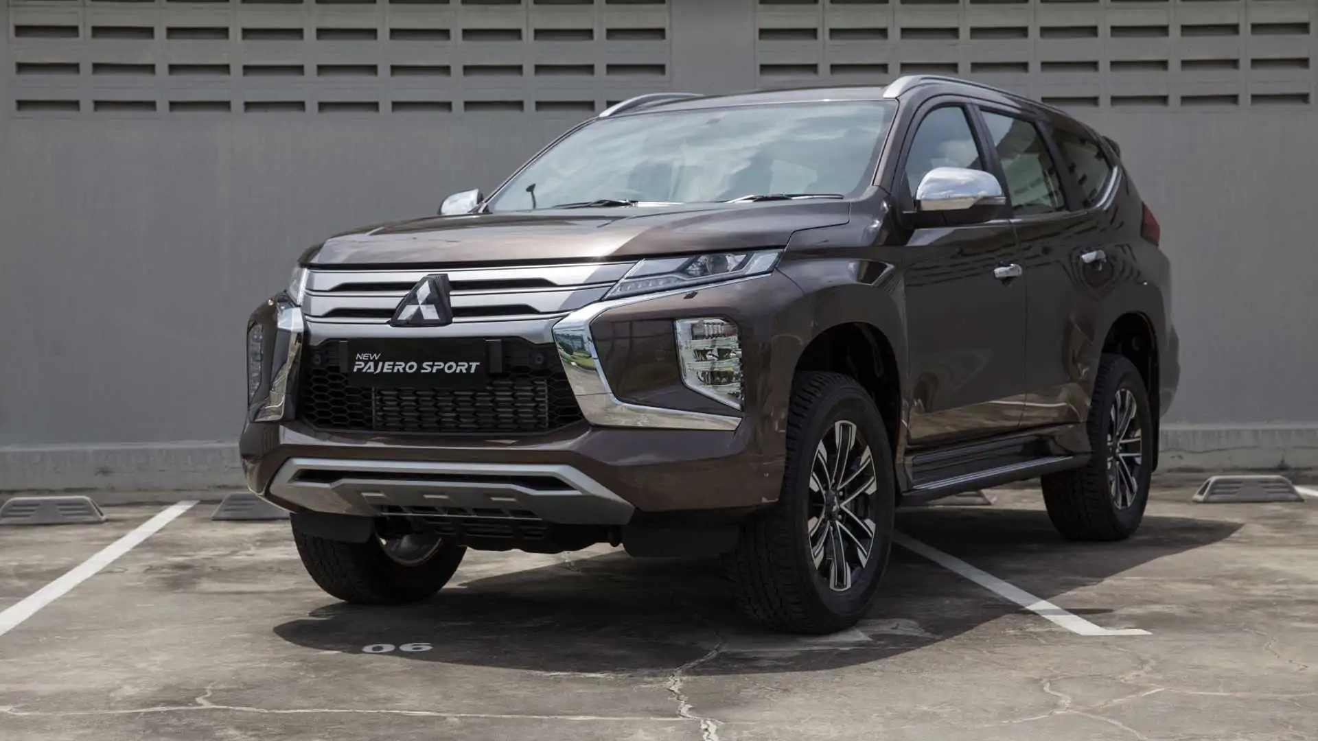 Mitsubishi Pajero Sport Bekas