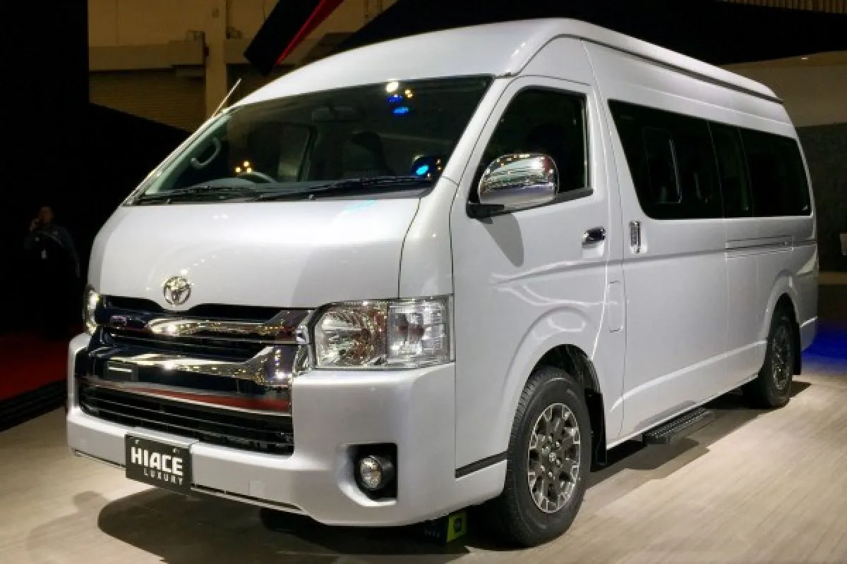Kelebihan Toyota HIACE Bekas